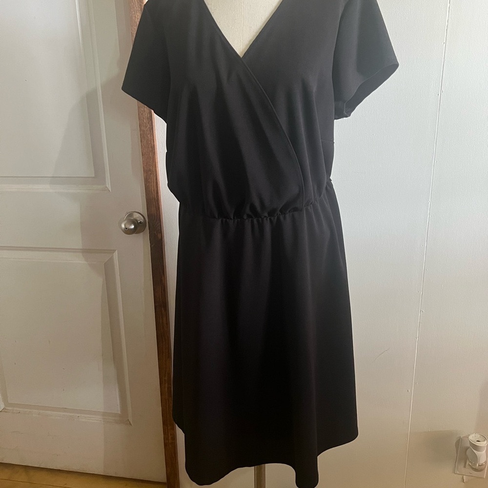 Wrapper Black Garment